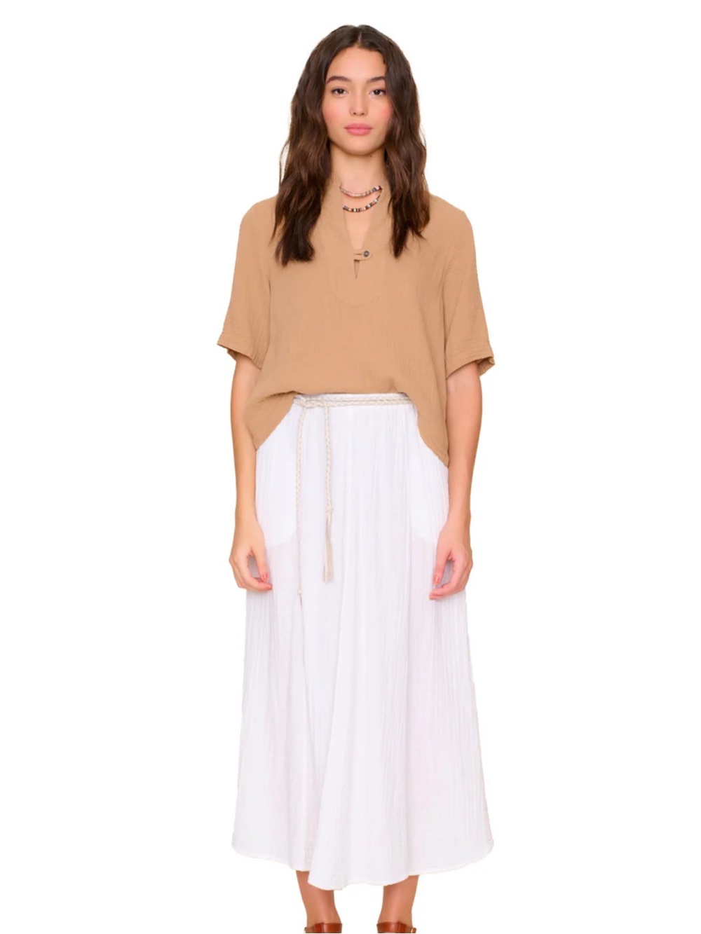 XiRENA Tan Short-Sleeve V-Neck Blouse